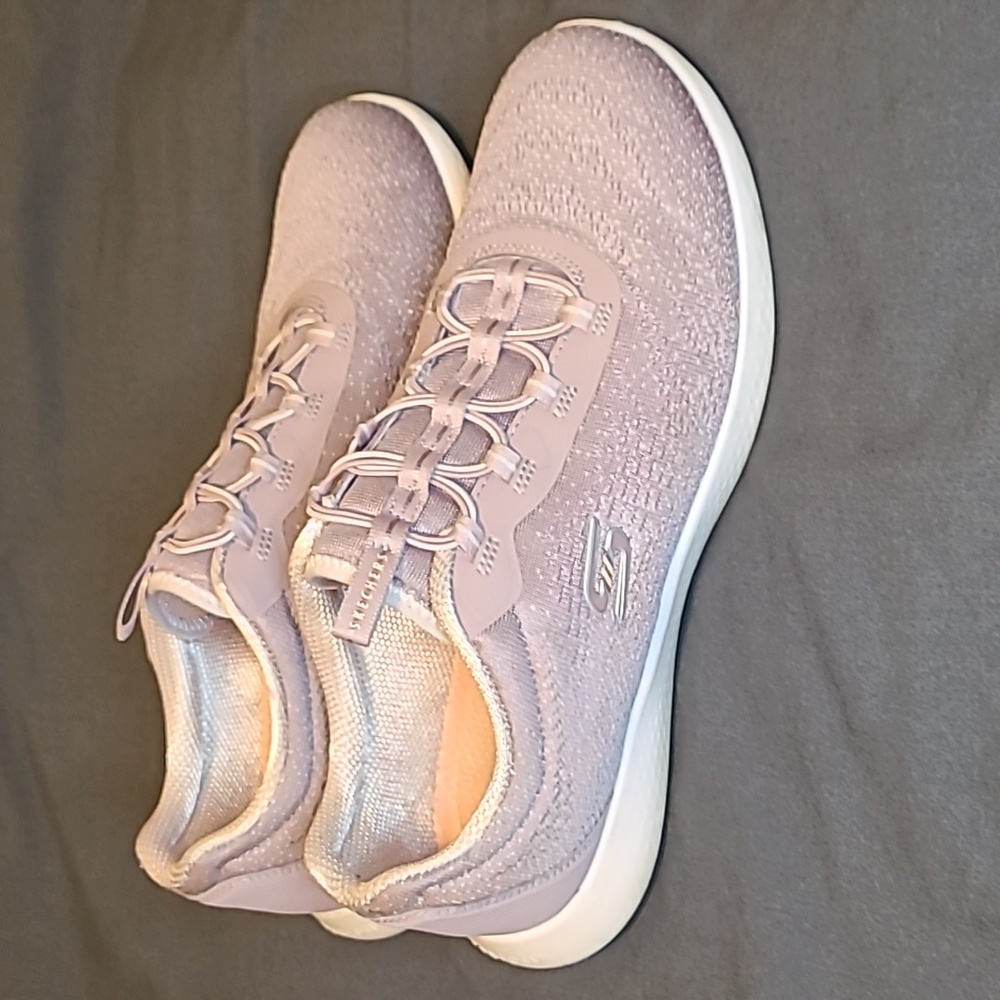 🥳SOLD🎉 Women's Skechers Vapour Foam Lite Revolve Sneaker Size 9.5 - Picture 1 of 8